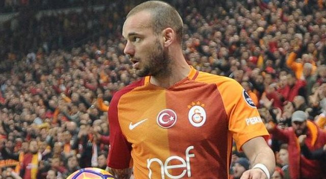 Galatasaray'da Sneijder şoku! Galatasaray'da Sneijder şoku!
