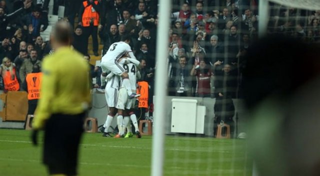 Galatasaraylı yıldızdan Beşiktaş mesajı Galatasaraylı yıldızdan Beşiktaş mesajı