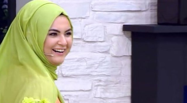 Hanife şarkıcı mı oluyor? Hanife şarkıcı mı oluyor?