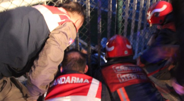 İntihara kalkıştı, TEM otoyolunu kilitledi