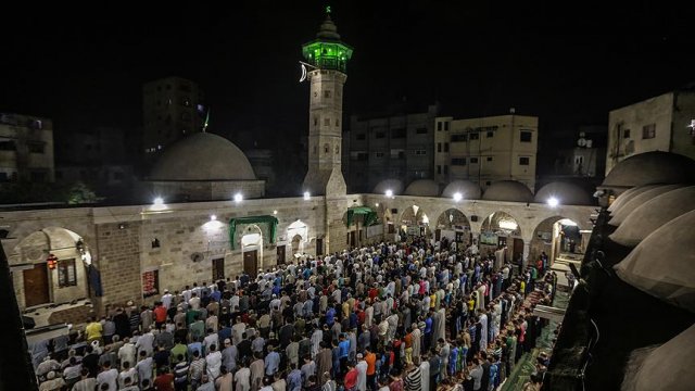 İsrail'in 'ezan yasağı' kararına ezanlı tepki İsrail'in 'ezan yasağı' kararına ezanlı tepki