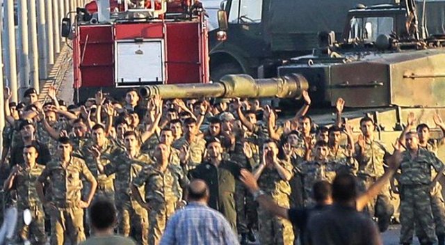 İşte darbenin şifresi: Halit'in selamı var İşte darbenin şifresi: Halit'in selamı var