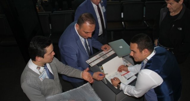 Kabinlerde elektronik cihaz yasağı başladı