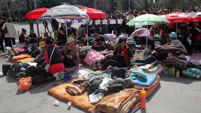 Karadağlı annelerin açlık grevi sürüyor Karadağlı annelerin açlık grevi sürüyor