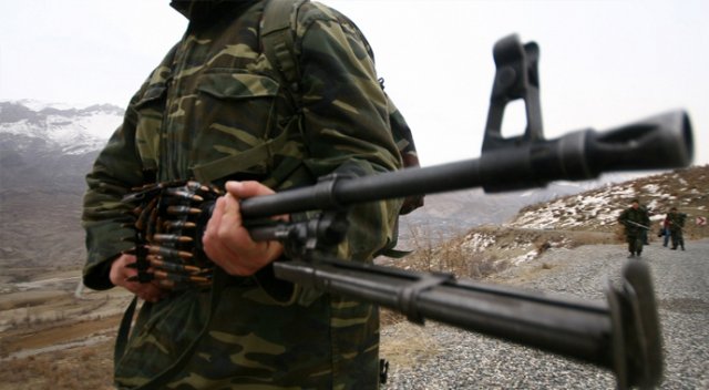 Lice’de çatışma: 7 terörist öldürüldü Lice’de çatışma: 7 terörist öldürüldü