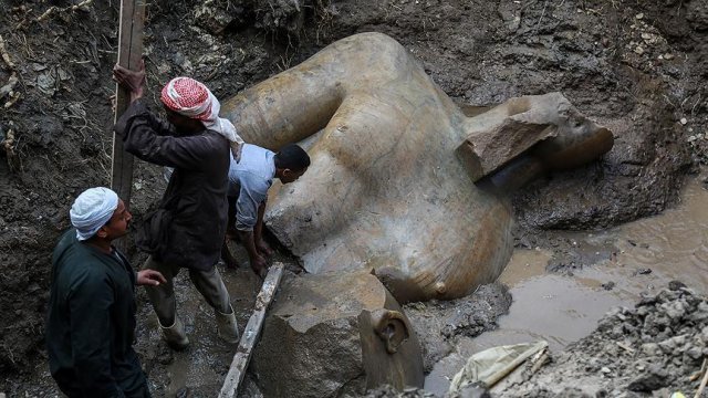 Mısır'da II. Ramses'e ait olduğu tahmin edilen bir heykel bulundu Mısır'da II. Ramses'e ait olduğu tahmin edilen bir heykel bulundu