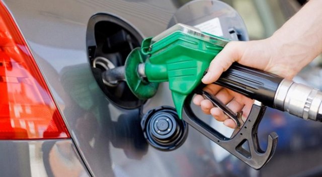 Motorinin litresinde 8 kuruş indirim Motorinin litresinde 8 kuruş indirim