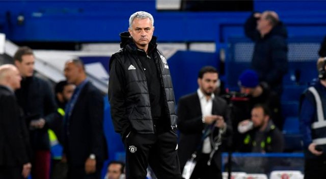 Mourinho'dan Chelsea taraftarına cevap Mourinho'dan Chelsea taraftarına cevap