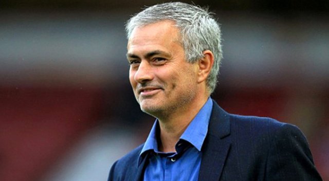 Mourinho, Trabzonsporlu Yusuf Yazıcı için Scout yolladı Mourinho, Trabzonsporlu Yusuf Yazıcı için Scout yolladı