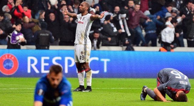 Olympiakos, Türk takımlarına 2 günde 2 kez yenildi Olympiakos, Türk takımlarına 2 günde 2 kez yenildi