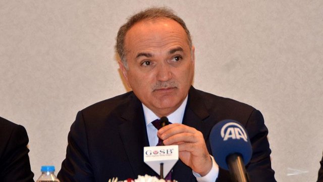 Özlü: 15 Temmuz olmasaydı, büyüme yaklaşık yüzde 4,5 olacaktı Özlü: 15 Temmuz olmasaydı, büyüme yaklaşık yüzde 4,5 olacaktı
