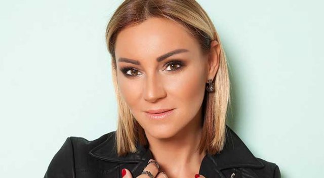 Pınar Altuğ'u çileden çıkaran yorum! Pınar Altuğ'u çileden çıkaran yorum!