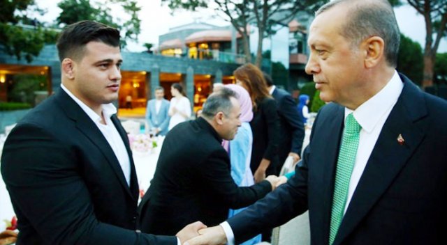 Rıza Kayaalp'in tek kelimelik Erdoğan cevabı Rıza Kayaalp'in tek kelimelik Erdoğan cevabı