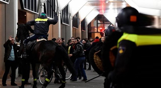 Rotterdam'da Türklerin yapacağı protesto gösterisi iptal edildi Rotterdam'da Türklerin yapacağı protesto gösterisi iptal edildi