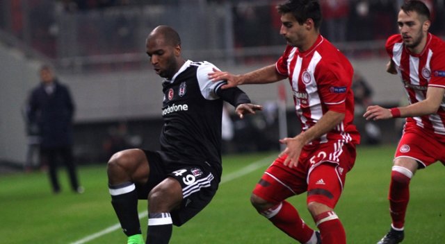 Rövanşa İngiliz hakem
