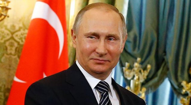 Rusya Devlet Başkanı Putin: Türklere çalışma vizesi yasağı kalkacak Rusya Devlet Başkanı Putin: Türklere çalışma vizesi yasağı kalkacak