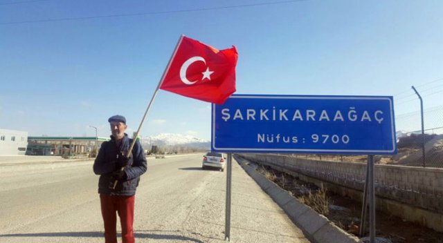 Rüyasında gördüğü Şehit Ömer Halisdemir için yola çıktı Rüyasında gördüğü Şehit Ömer Halisdemir için yola çıktı