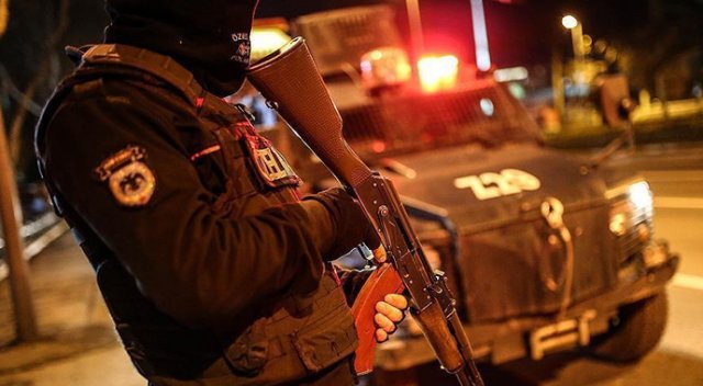 Siirt'te terör operasyonu: 7 gözaltı Siirt'te terör operasyonu: 7 gözaltı