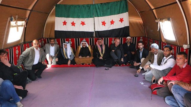 Suriye Türkmen ve Arap Aşiretleri Birliğinden Türkiye'ye teşekkür Suriye Türkmen ve Arap Aşiretleri Birliğinden Türkiye'ye teşekkür