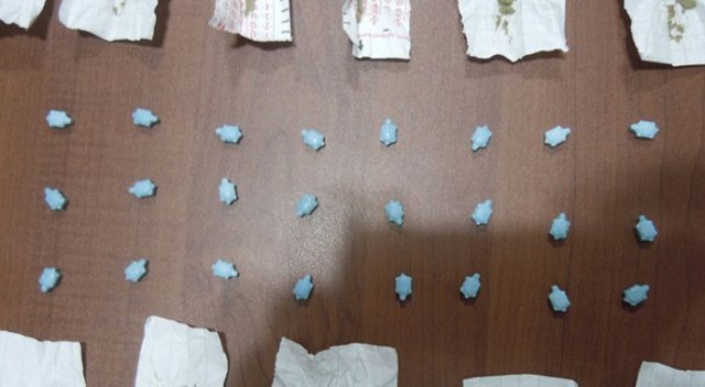 Tekirdağ’da 'torbacılara' operasyonda 3 gözaltı Tekirdağ’da 'torbacılara' operasyonda 3 gözaltı