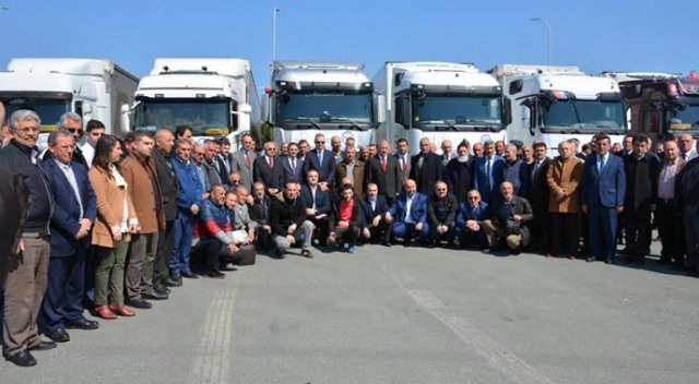 Trabzon’dan Suriye’ye 8 tır dolusu yardım malzemesi Trabzon’dan Suriye’ye 8 tır dolusu yardım malzemesi