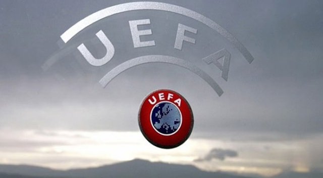 UEFA'dan 4 kulübe para cezası UEFA'dan 4 kulübe para cezası