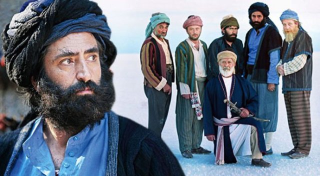 Vezir Parmağı Mahsun Kırmızıgül'ü batırdı! Vezir Parmağı Mahsun Kırmızıgül'ü batırdı!