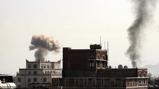 Yemen'deki hava saldırısında 12 kişi öldü Yemen'deki hava saldırısında 12 kişi öldü