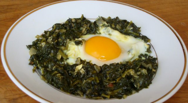 Yumurtalı ıspanak kansızlığa iyi geliyor