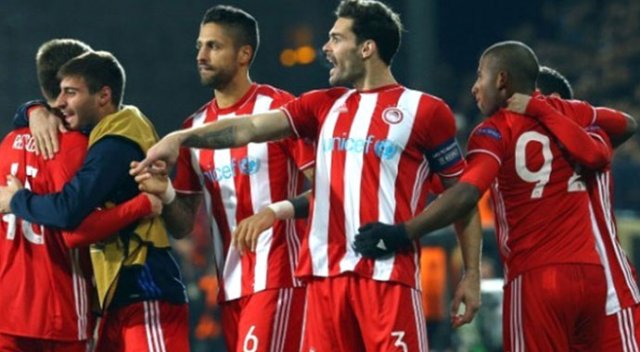 Yunan gazetesi Gazzetta 'Konstantinopolis'in fethi için' manşetini attı Yunan gazetesi Gazzetta 'Konstantinopolis'in fethi için' manşetini attı