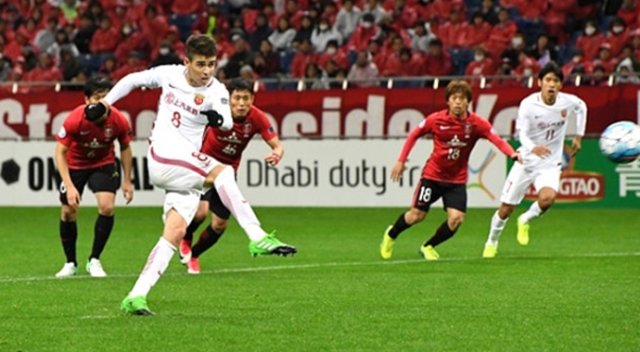 60 milyon Euro'ya Çin'e transfer olan Oscar, iki penaltı kaçırdı 60 milyon Euro'ya Çin'e transfer olan Oscar, iki penaltı kaçırdı