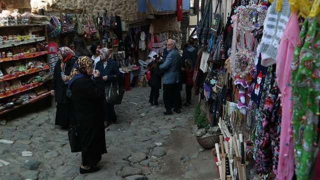 700 yıllık Cumalıkızık&#039;a ziyaretçi akını