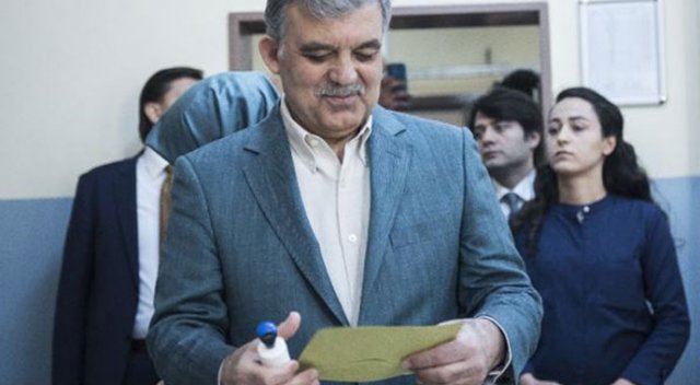 Abdullah Gül oyunu kullandı Abdullah Gül oyunu kullandı