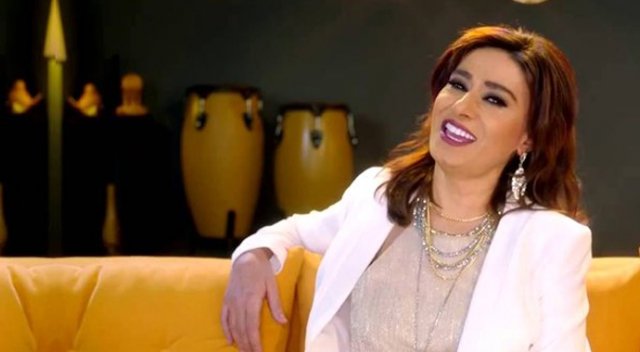 Acun Ilıcalı'dan, Yıldız Tilbe'ye teklif Acun Ilıcalı'dan, Yıldız Tilbe'ye teklif