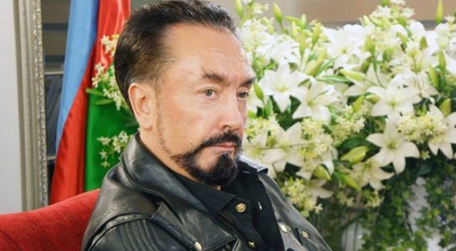 Adnan Oktar oyunun rengini açıkladı