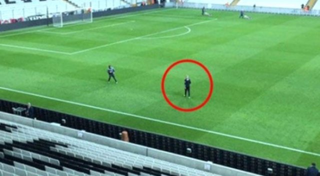 Andreas Beck, Gençlerbirliği maçı sonrası stadyumda idman yaptı Andreas Beck, Gençlerbirliği maçı sonrası stadyumda idman yaptı