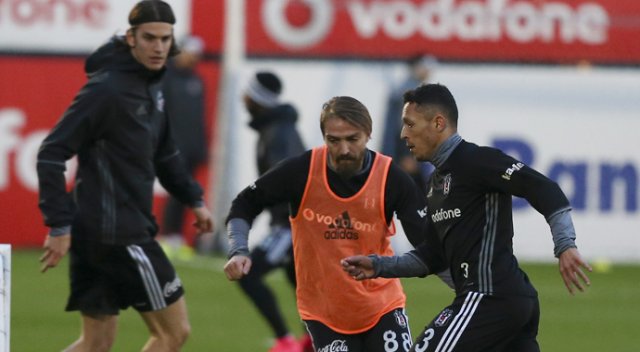 Beşiktaş, Lyon karşısında ilk peşinde Beşiktaş, Lyon karşısında ilk peşinde