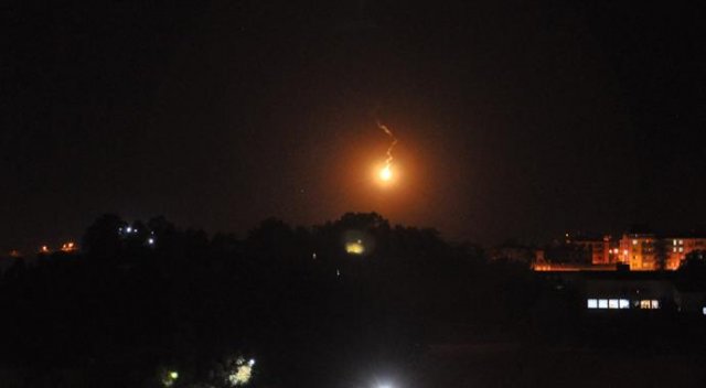 Bingöl'de çatışma: 1 korucu şehit, 4 yaralı