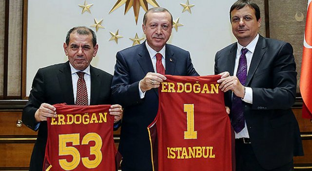 Cumhurbaşkanı Erdoğan'dan Galatasaray'a tarihi öneri! Cumhurbaşkanı Erdoğan'dan Galatasaray'a tarihi öneri!
