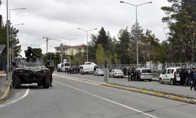 Diyarbakır’da geniş güvenlik önlemleri Diyarbakır’da geniş güvenlik önlemleri