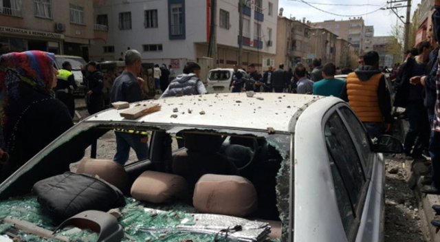 Diyarbakır'daki patlamada görgü tanıkları konuştu Diyarbakır'daki patlamada görgü tanıkları konuştu