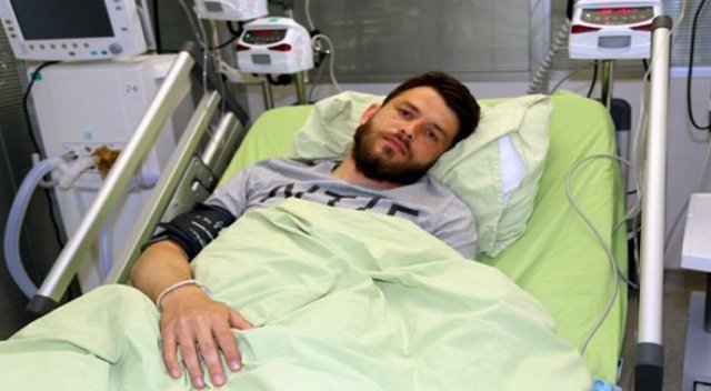 Doktoru açıkladı! Tülümen'in futbol hayatı bitti Doktoru açıkladı! Tülümen'in futbol hayatı bitti