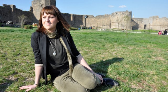 Dünyayı gezdi, Diyarbakır'a yerleşti Dünyayı gezdi, Diyarbakır'a yerleşti