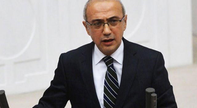 Elvan: 'Mühendis odaları siyaset değil kendi işini yapsın' Elvan: 'Mühendis odaları siyaset değil kendi işini yapsın'