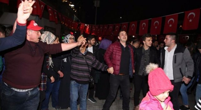 Erdoğan'ın memleketinde büyük coşku! Erdoğan'ın memleketinde büyük coşku!