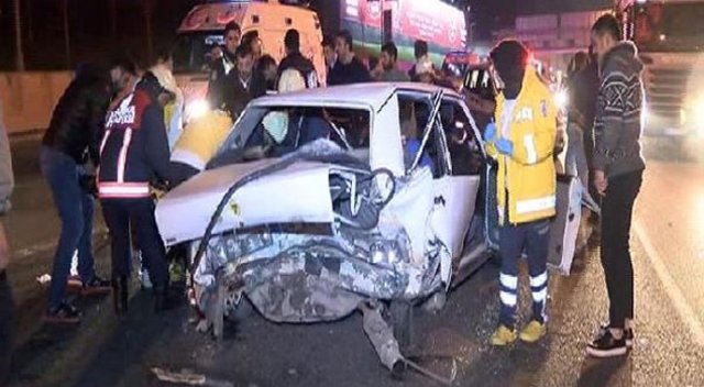 Eyüp'te trafik kazası, 5 yaralı var Eyüp'te trafik kazası, 5 yaralı var