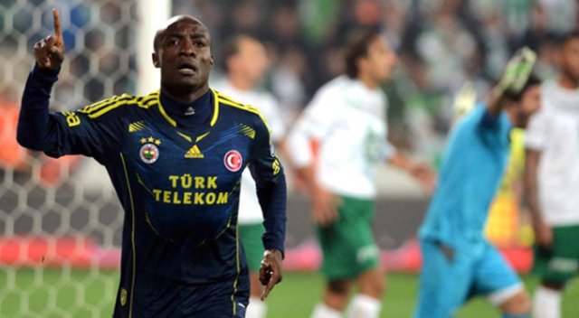 Fenerbahçe'nin yeni Webo'su: Vagner Love Fenerbahçe'nin yeni Webo'su: Vagner Love