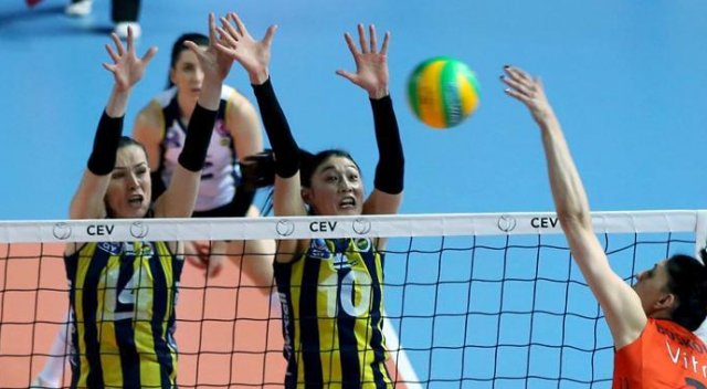 Filede Avrupa'da Türk derbisi Filede Avrupa'da Türk derbisi