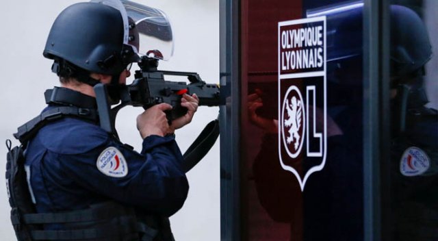 Fransız polisi Beşiktaş maçı öncesi güvenliği abarttı