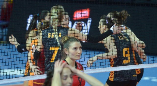 Galatasaray avantajı yakaladı Galatasaray avantajı yakaladı